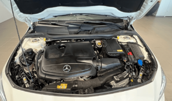 
									Mercedes-Benz CLA complet								