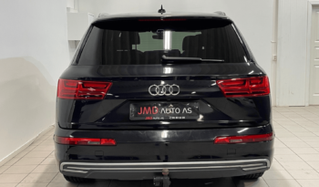 
									Audi Q7 complet								