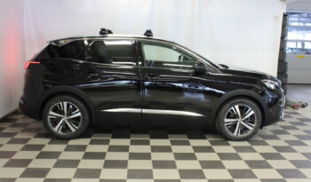 
									Peugeot 3008 complet								