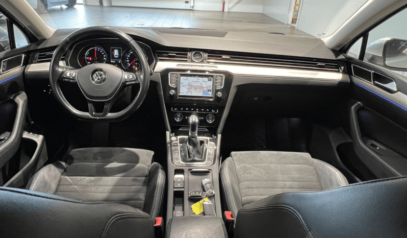 
								Volkswagen Passat complet									