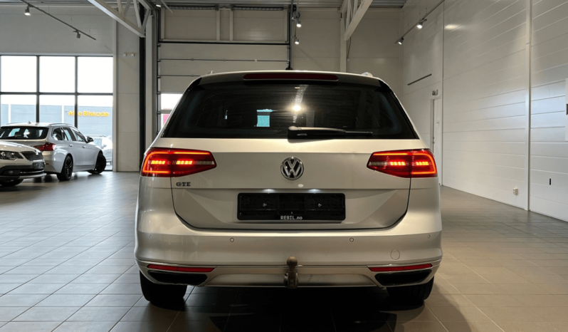 
								Volkswagen Passat complet									