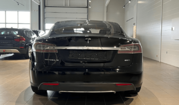 
									Tesla modèle S complet								