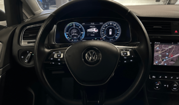 
									Volkswagen Golf complet								